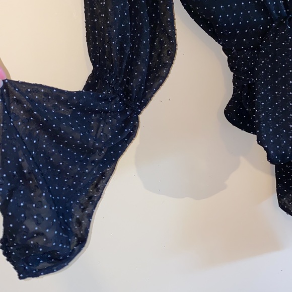 Club Monaco | Wrap Top - Picture 4 of 11